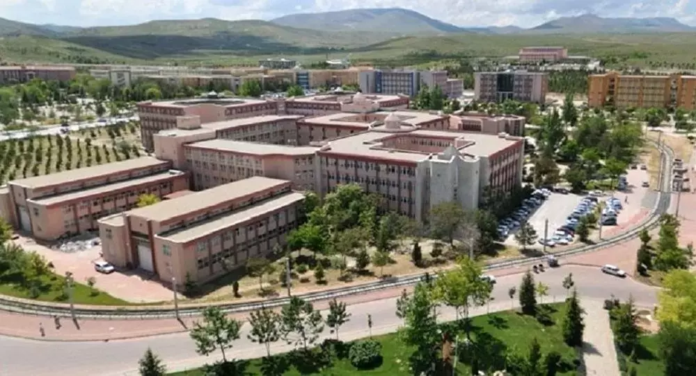 Selçuk Üniversitesi